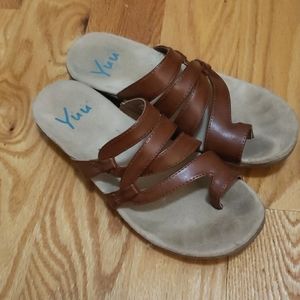 Yuu Sandals
